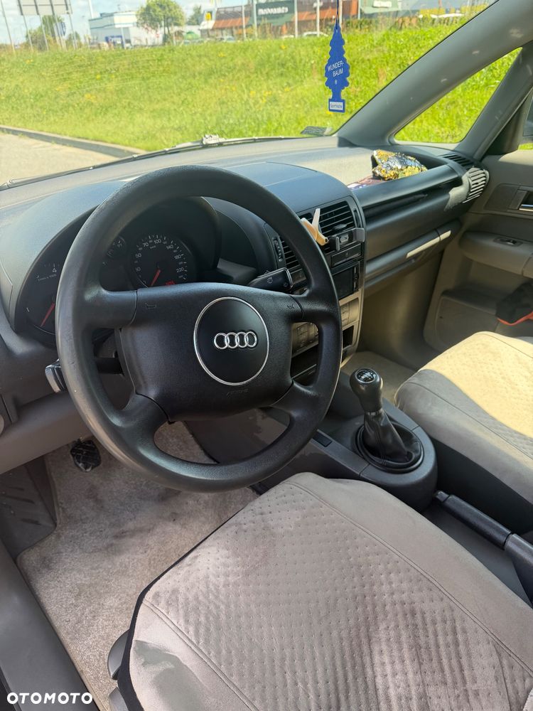 Audi A2 - 12