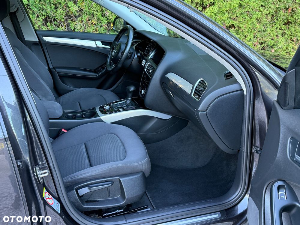Audi A4 Avant - 10