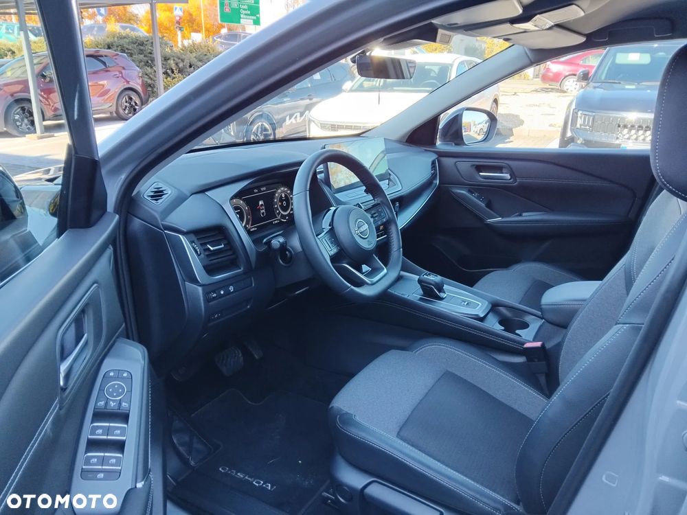 Nissan Qashqai 1.3 DIG-T mHEV N-Connecta Xtronic - 20