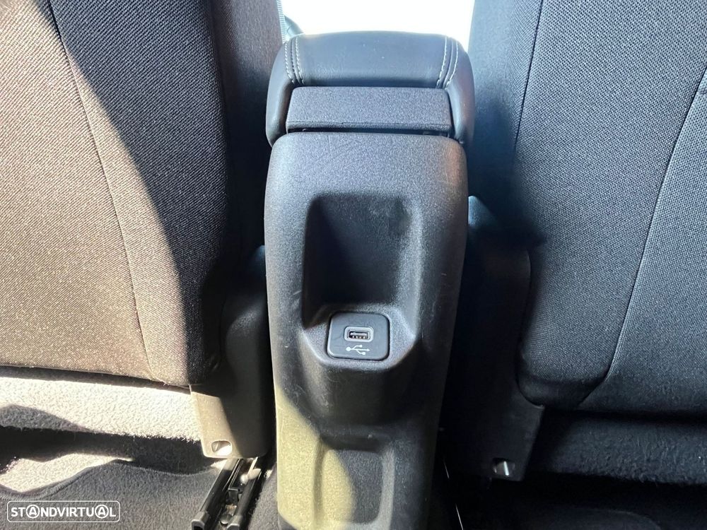Jeep Renegade 1.3 T Limited S DCT - 13