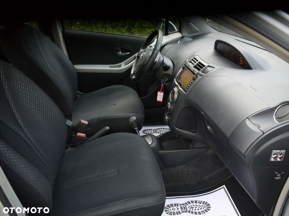 Toyota Yaris 1.33 Sol MM - 33