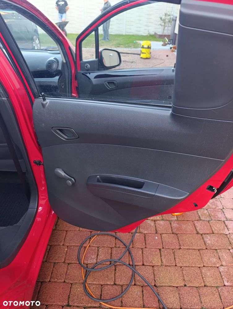 Chevrolet Spark 1.0 LS - 11