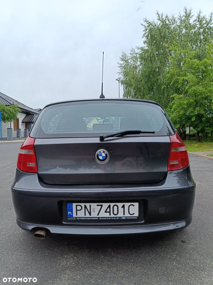 BMW Seria 1 118d DPF - 8