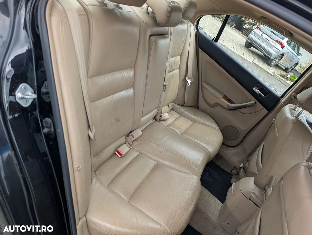 Honda Accord 2.0i Exec - 5