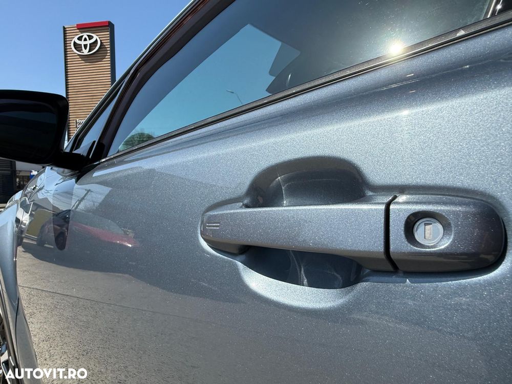 Toyota C-HR 2.0 HSD 184 CP 4x2 CVT C-ult Style - 10