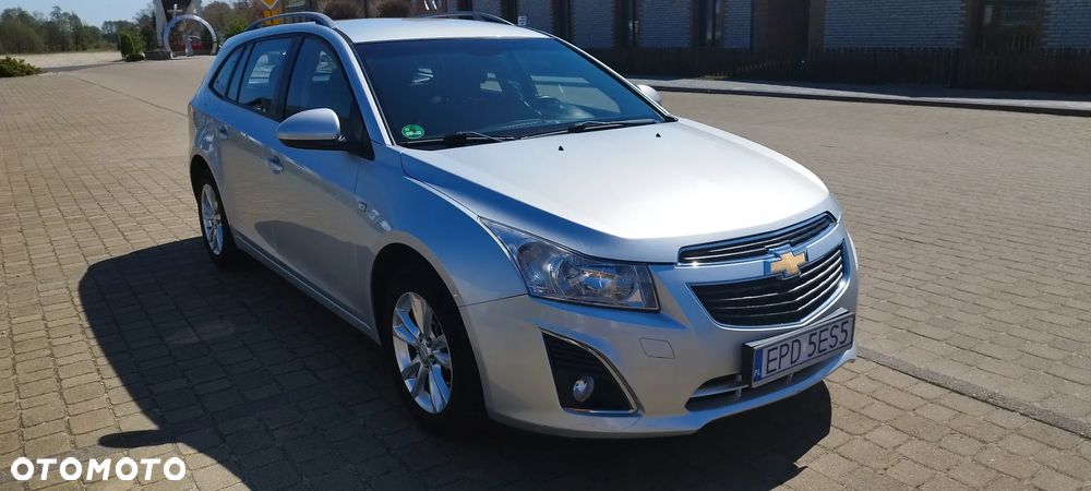 Chevrolet Cruze 1.6 - 3