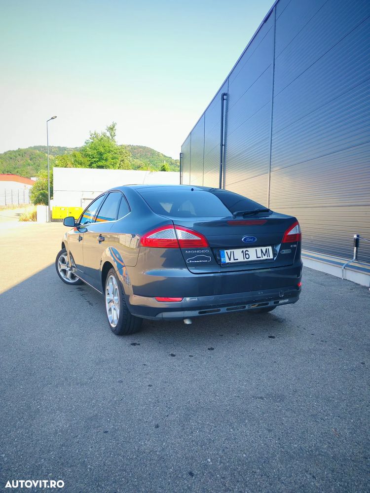 Ford Mondeo - 4