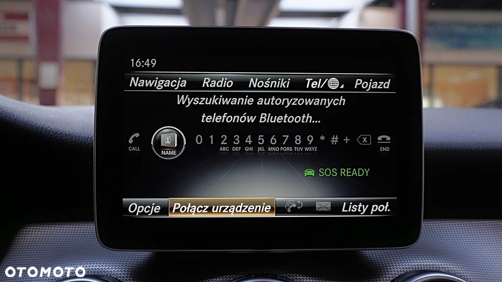 Mercedes-Benz GLA 200 7G-DCT - 27