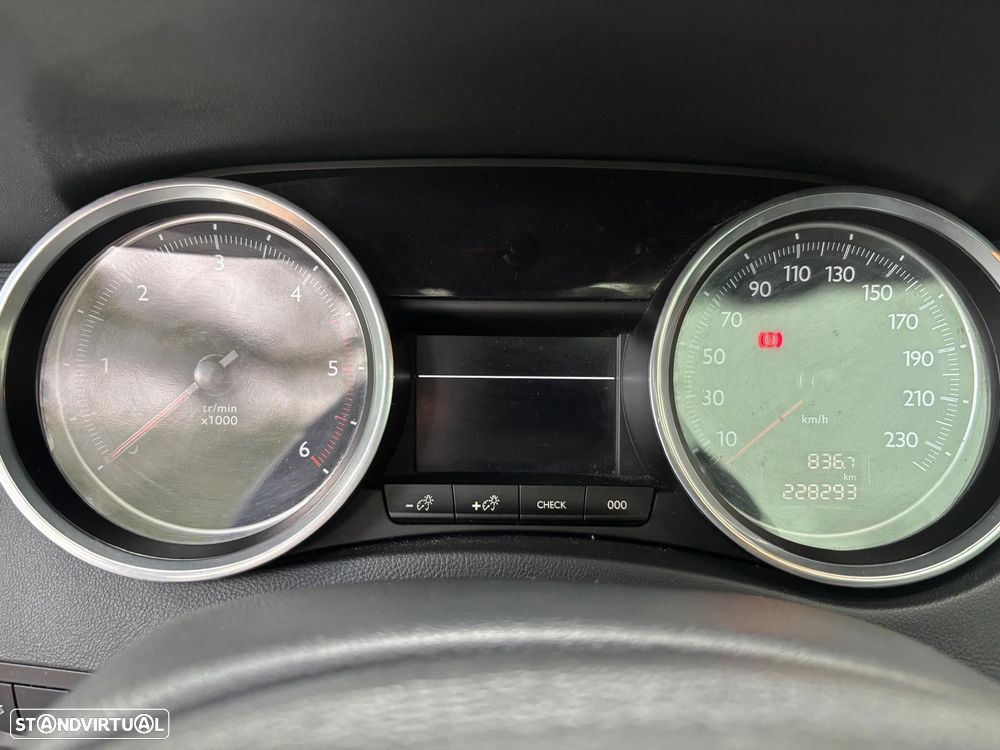 Peugeot 508 SW - 17