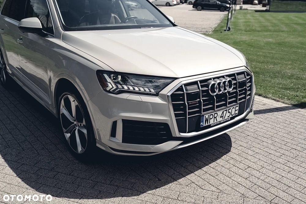Audi Q7 - 3