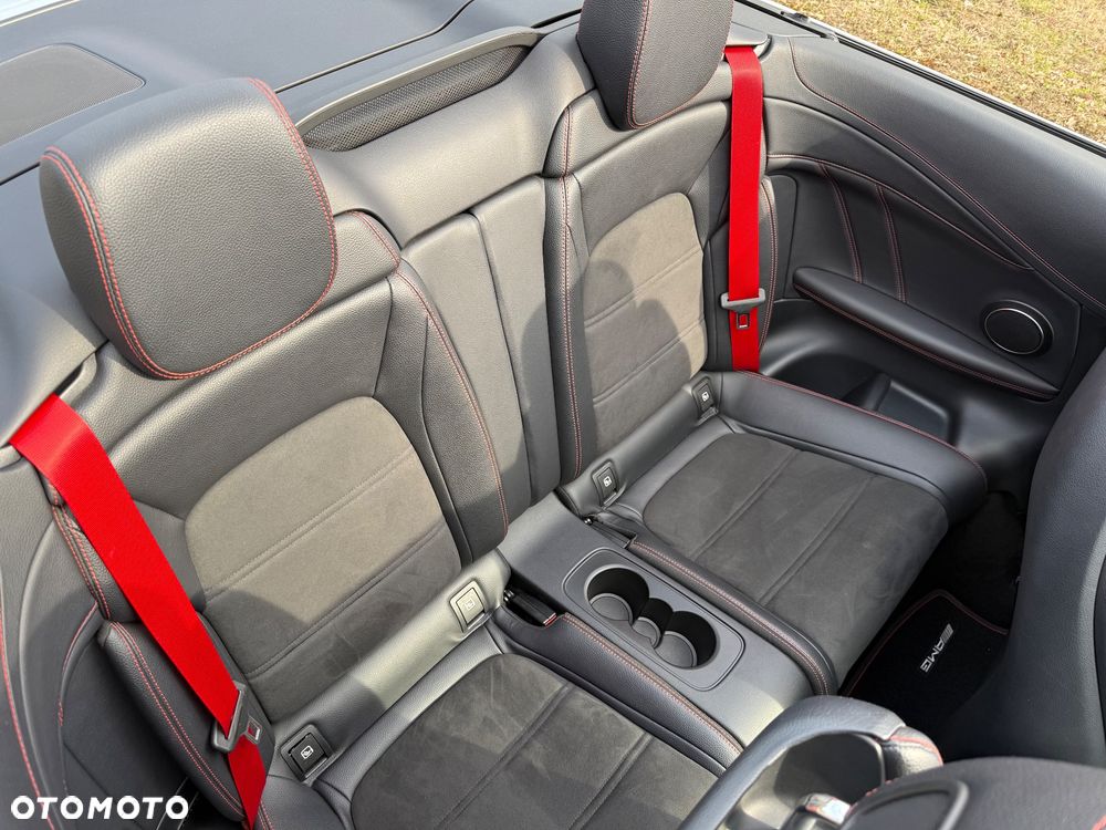 Mercedes-Benz Klasa C AMG 43 4Matic 9G-TRONIC - 19