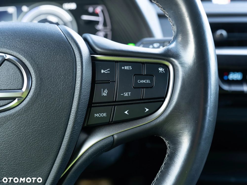 Lexus UX ver-250h-gpf-prestige-2wd - 26