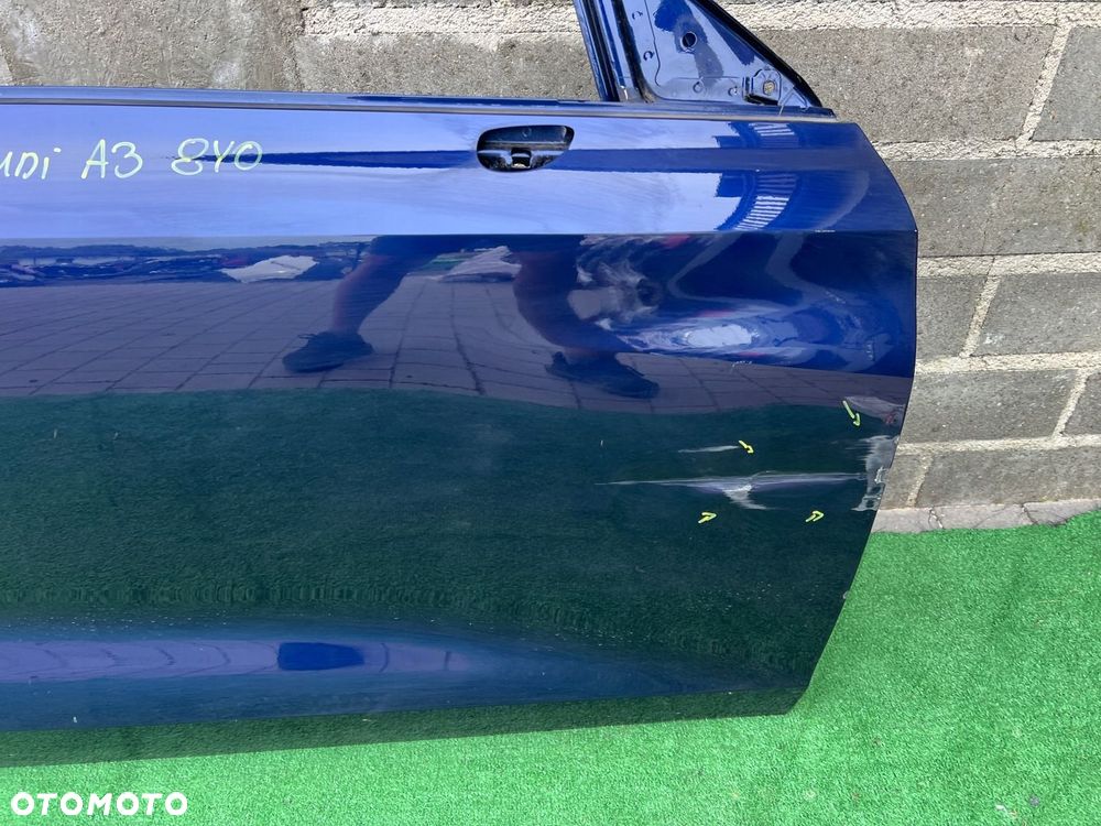 AUDI A3 8Y 8Y0 DRZWI PRAWE PRZEDNIE PRAWY PRZÓD - 8