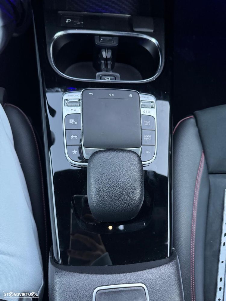 Mercedes-Benz A 180 - 13