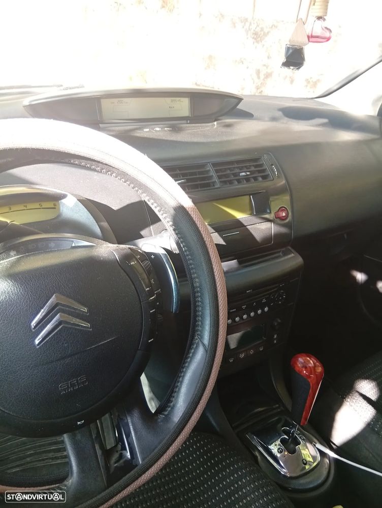 Citroën C4 1.6 HDi VTR Pack CMP6 - 6