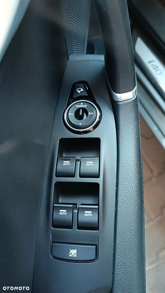 Hyundai i40 1.7 CRDi Premium - 17