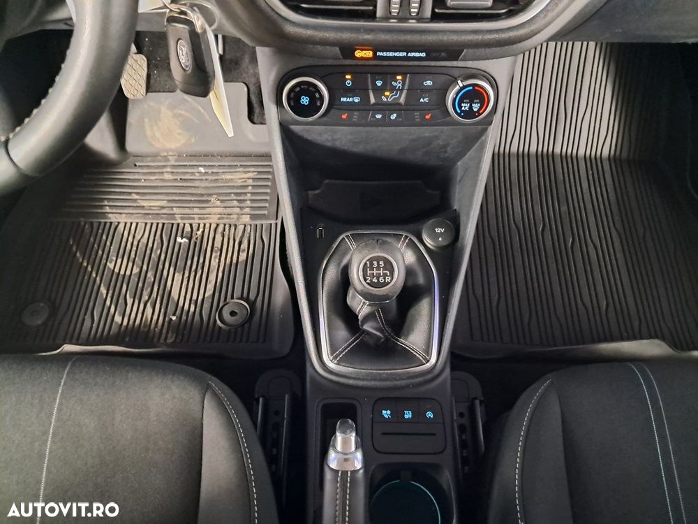 Ford Fiesta - 16