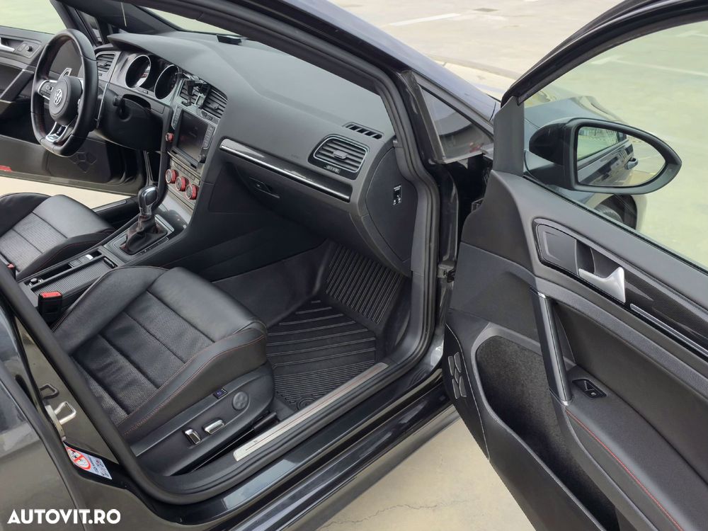 Volkswagen Golf 2.0 TSI BMT DSG GTI - 6