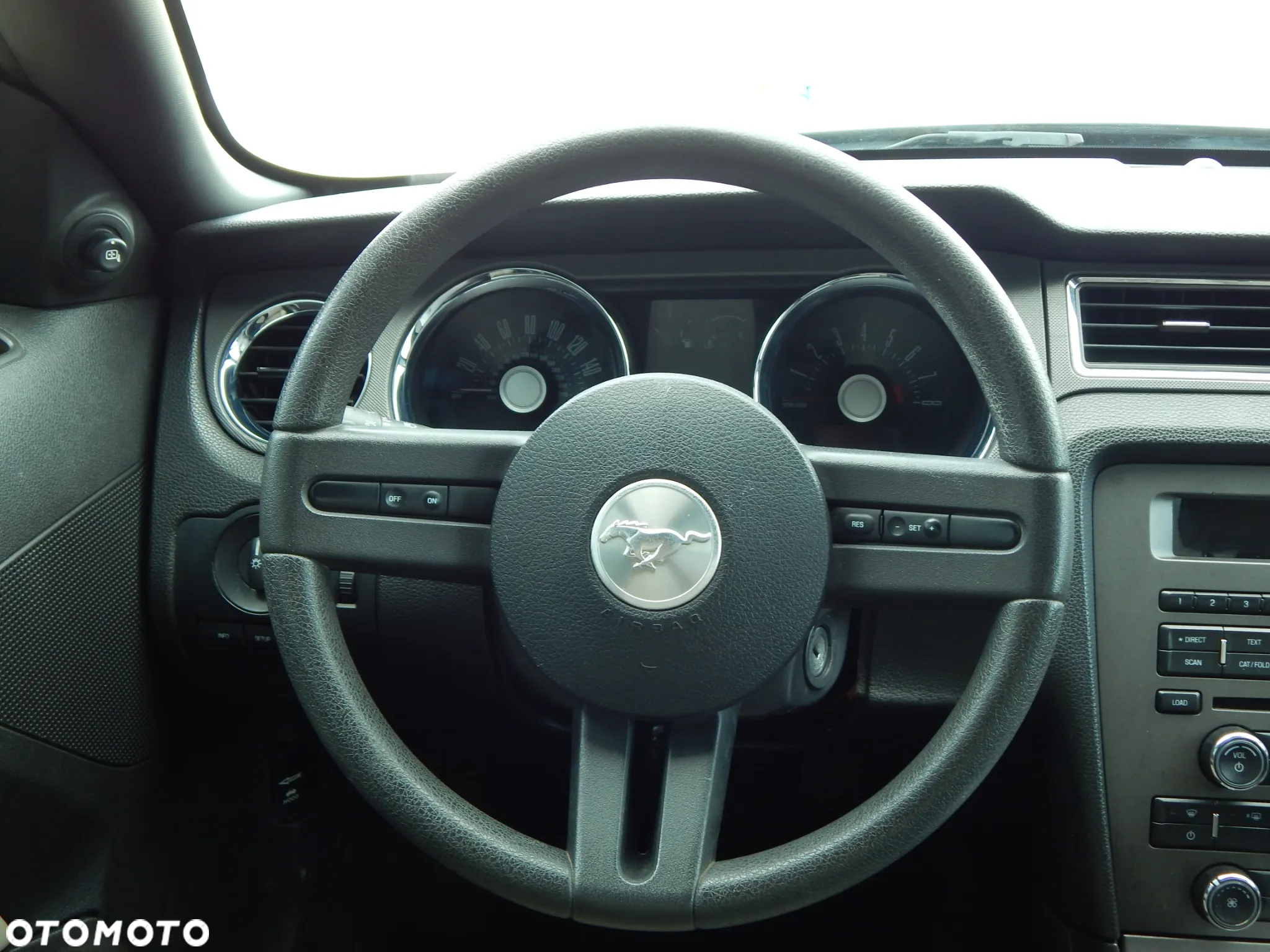 Ford Mustang 3.7 V6 Premium - 27