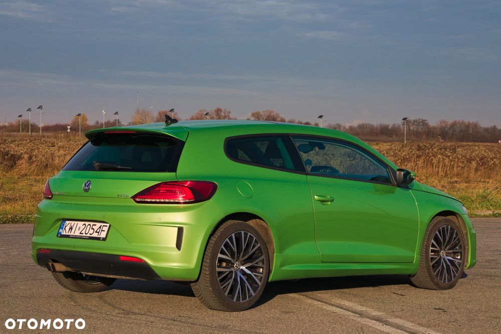 Volkswagen Scirocco 2.0 TSI BMT Perfectline R-Style - 3