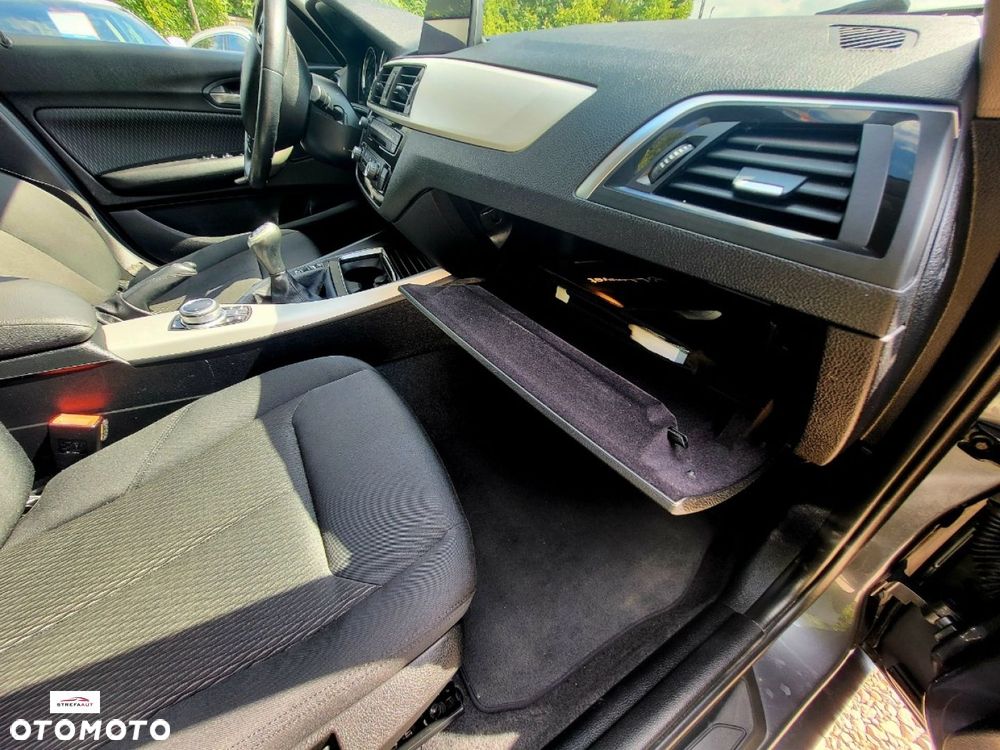 BMW Seria 1 - 27