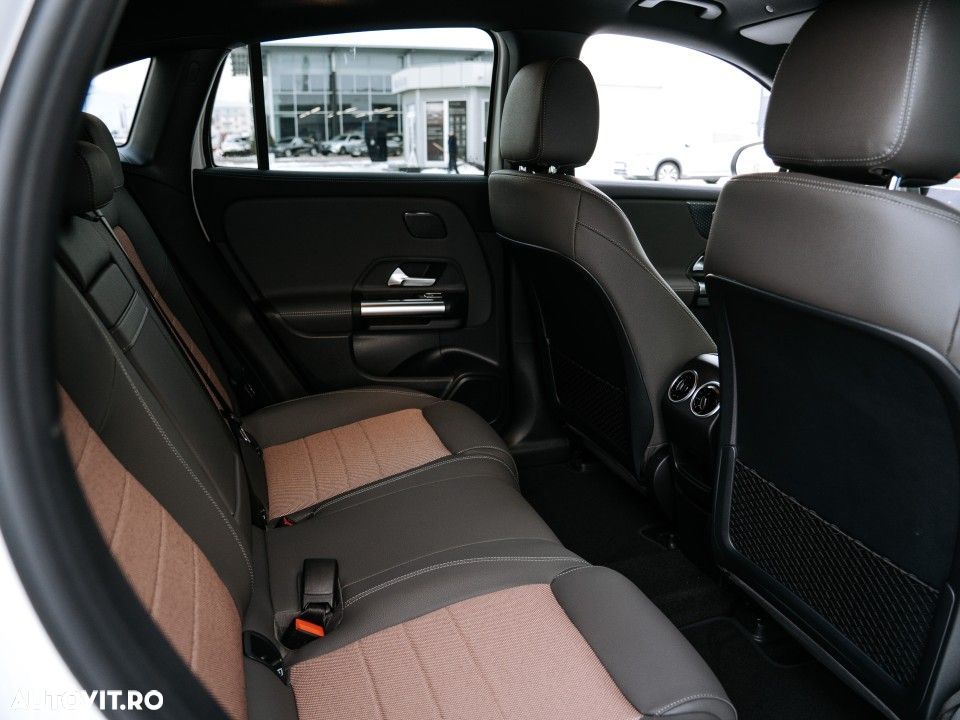 Mercedes-Benz EQA 250+ - 13