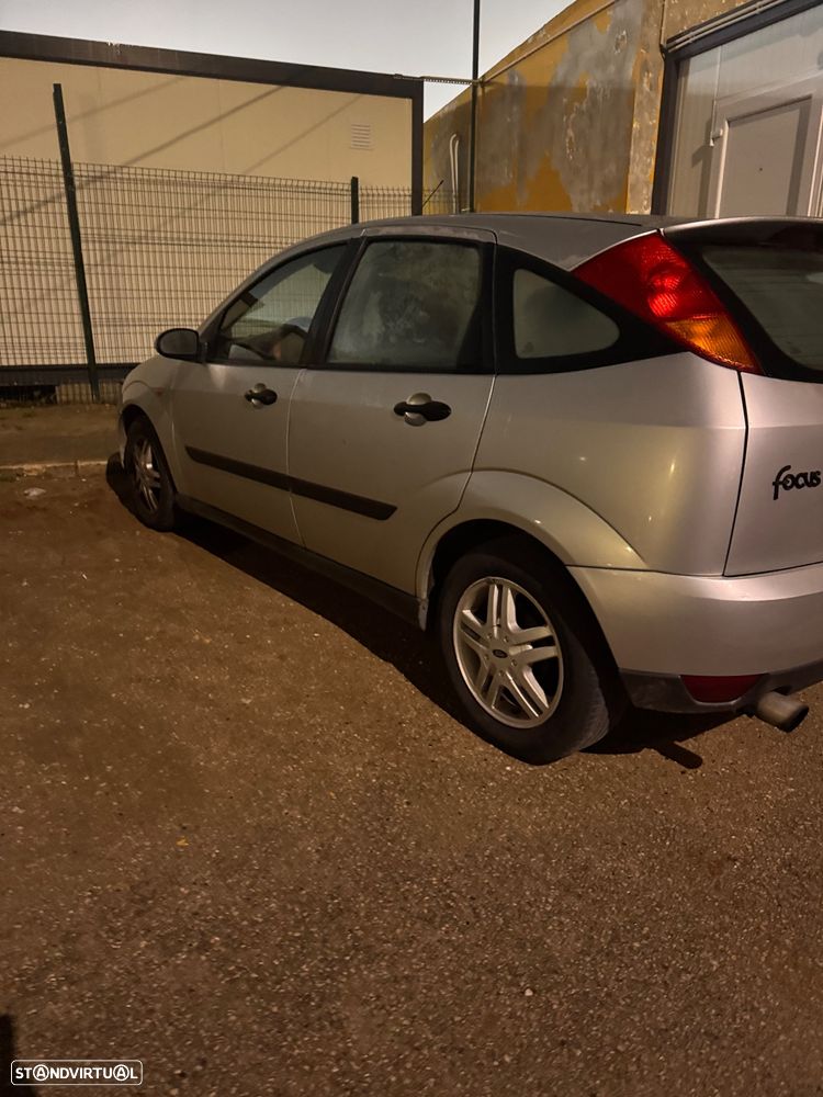 Ford Focus - 2