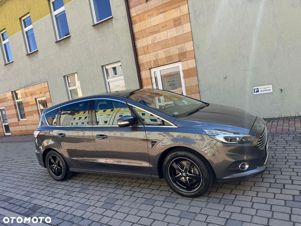 Ford S-Max - 4