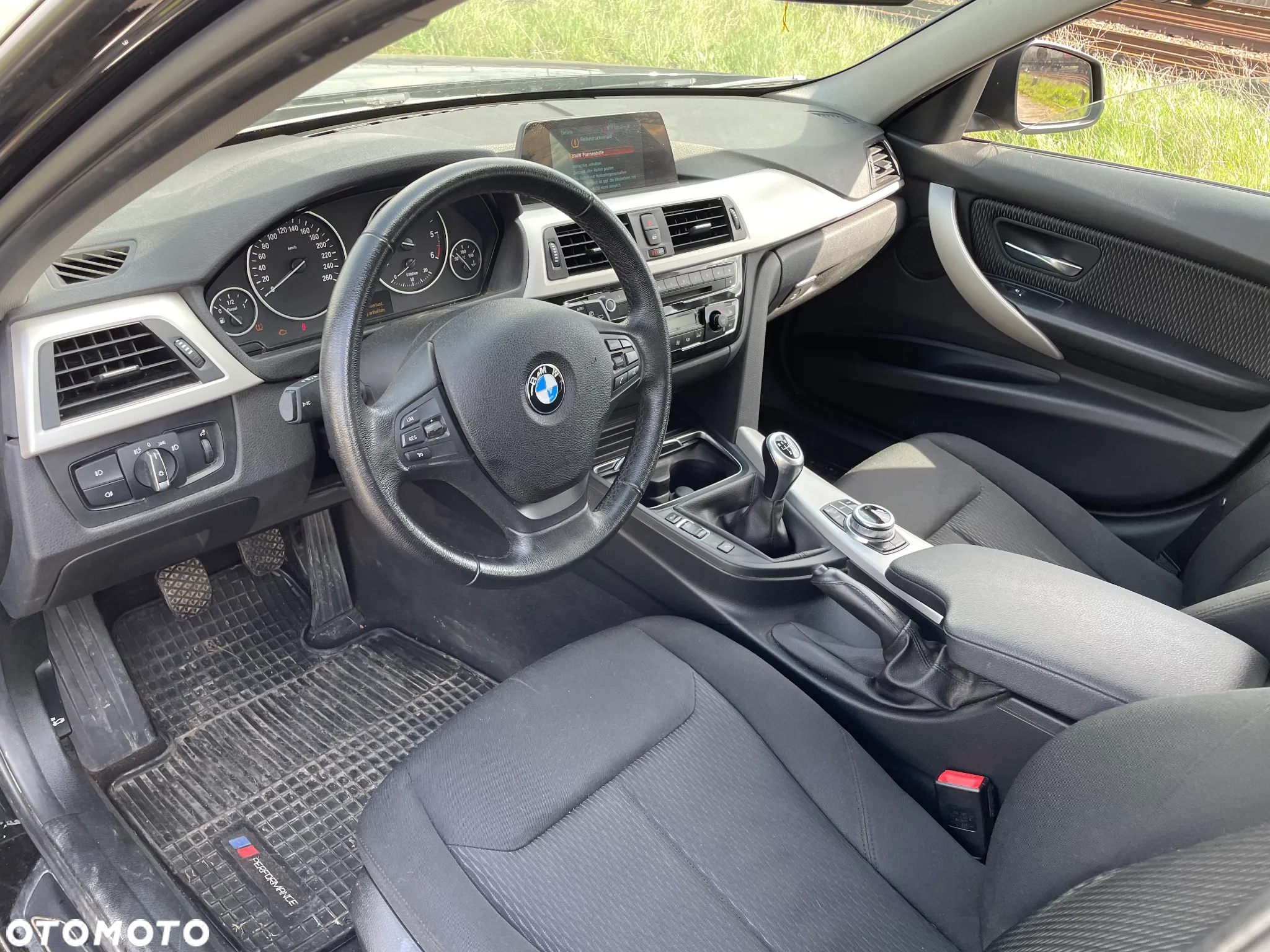 BMW Seria 3 318d Advantage - 14
