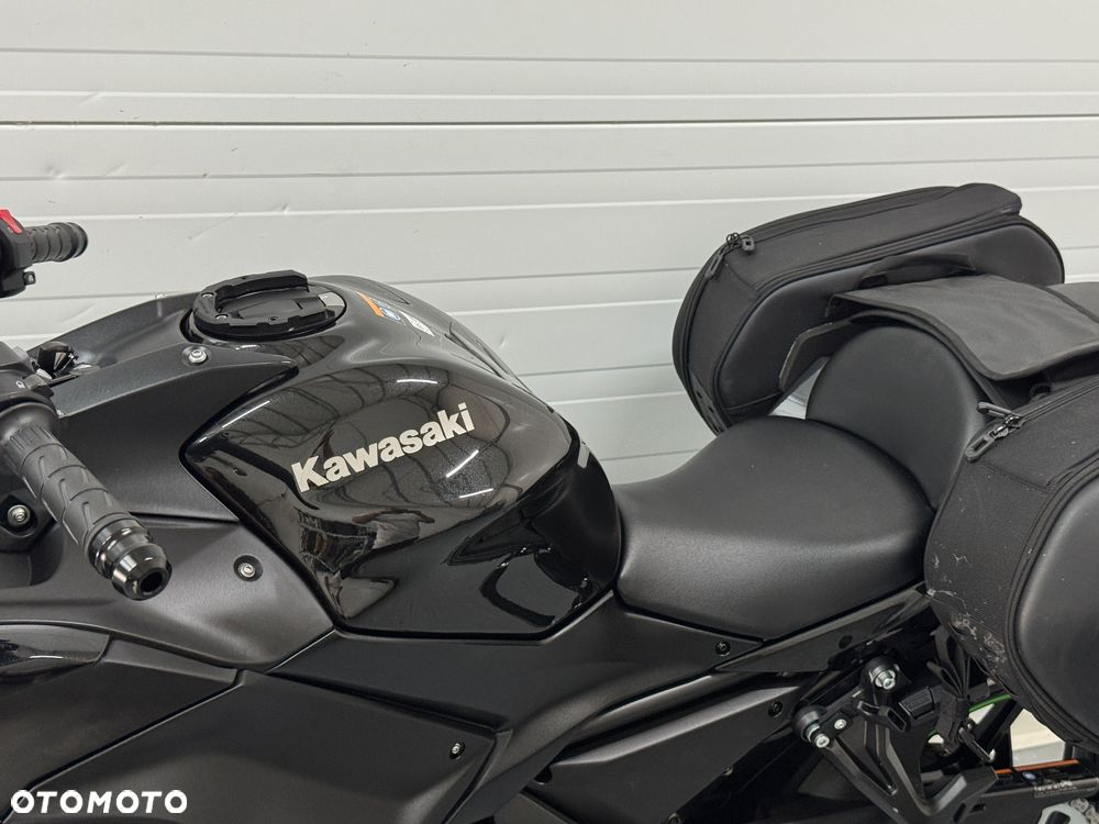 Kawasaki Ninja - 22