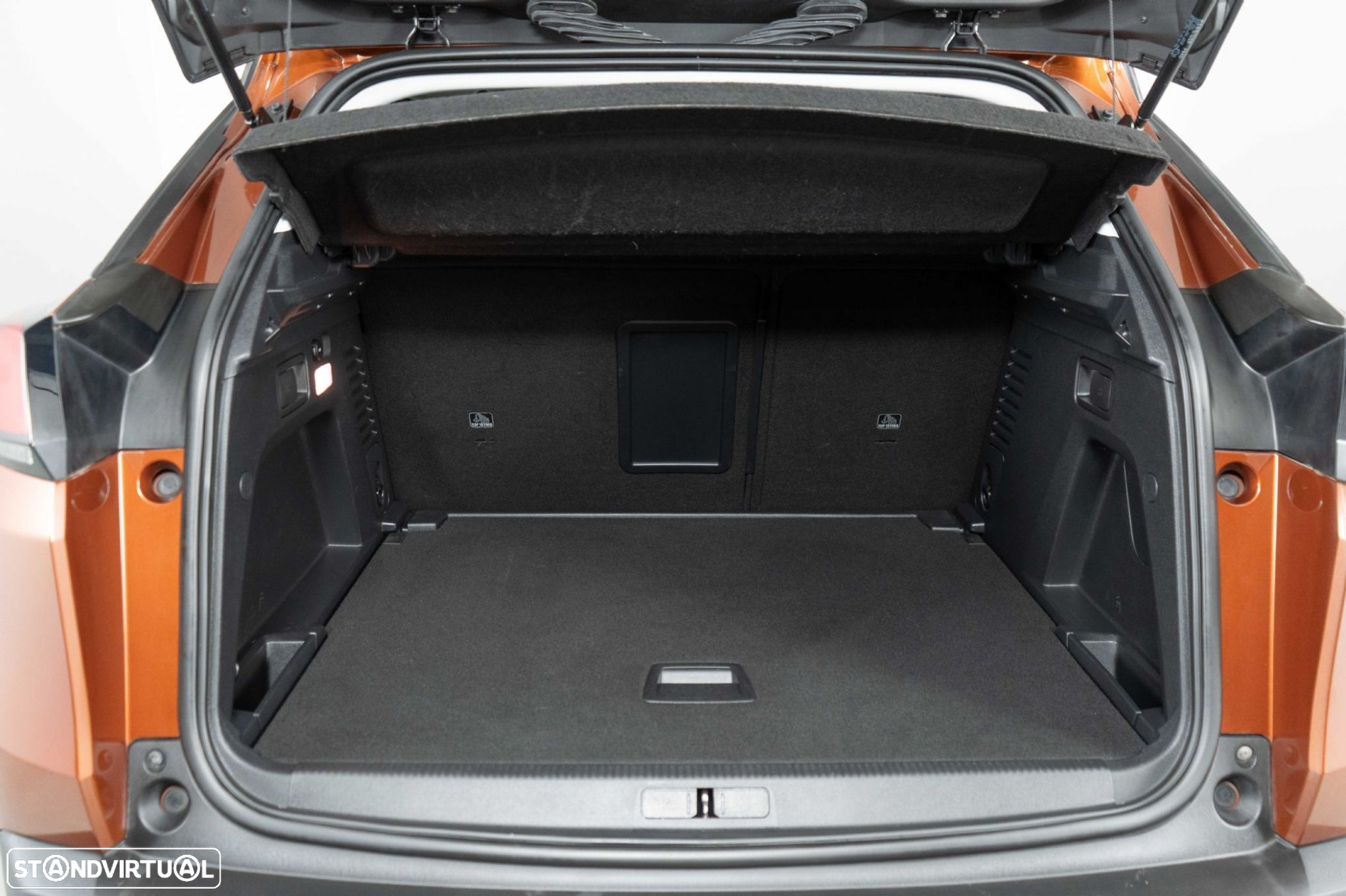 Peugeot 3008 1.2 PureTech Active - 12