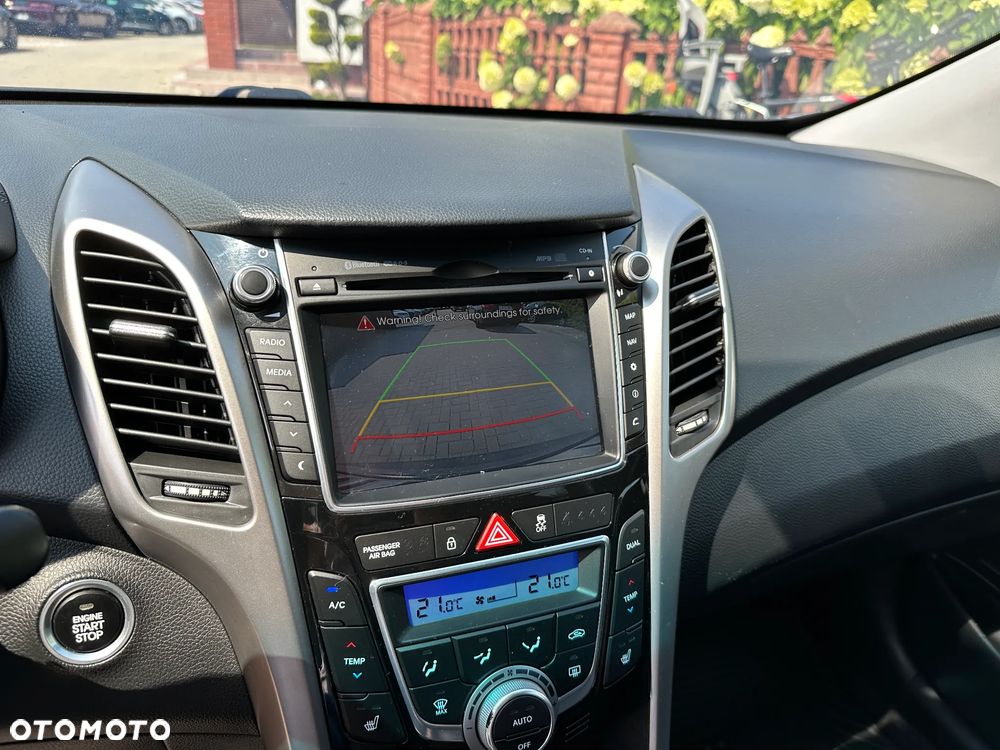 Hyundai i30 - 12