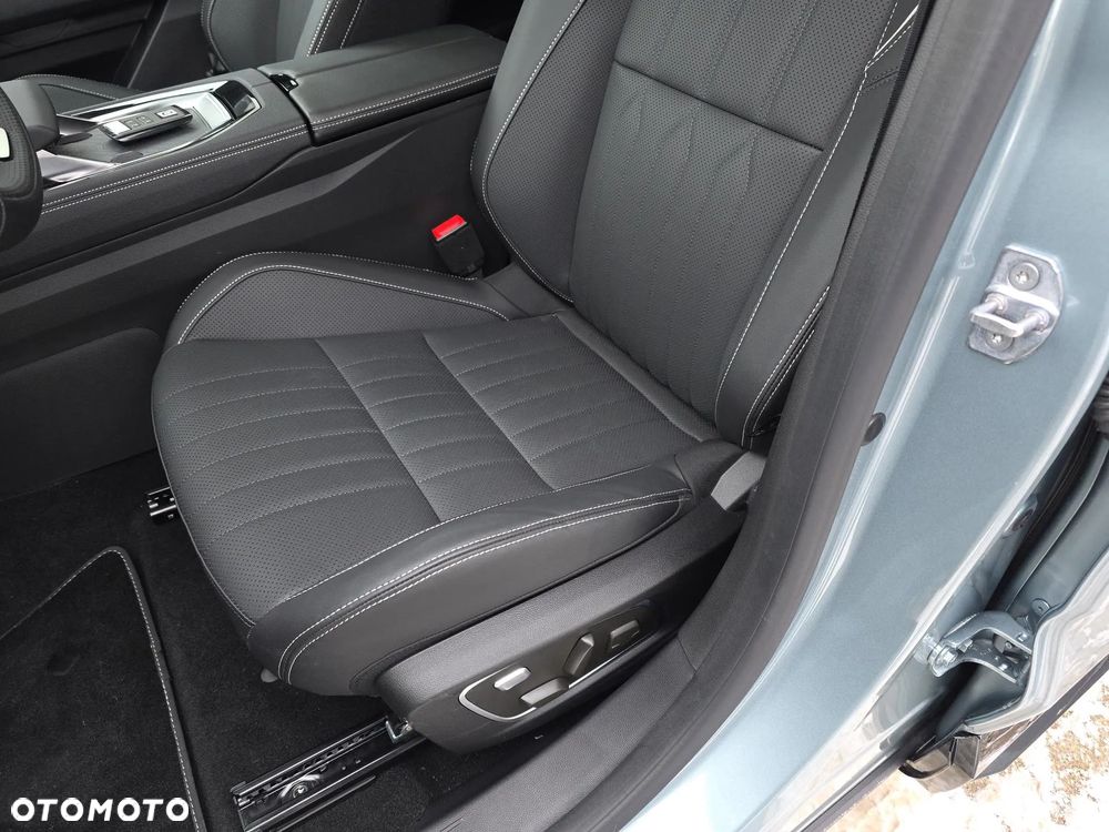 Renault Espace 1.2 E-Tech Full Hybrid 200 Iconic MMT 5os - 12