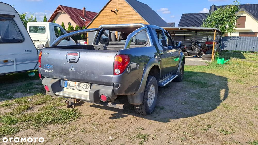 Mitsubishi L200 2.5 DID Intense - 5