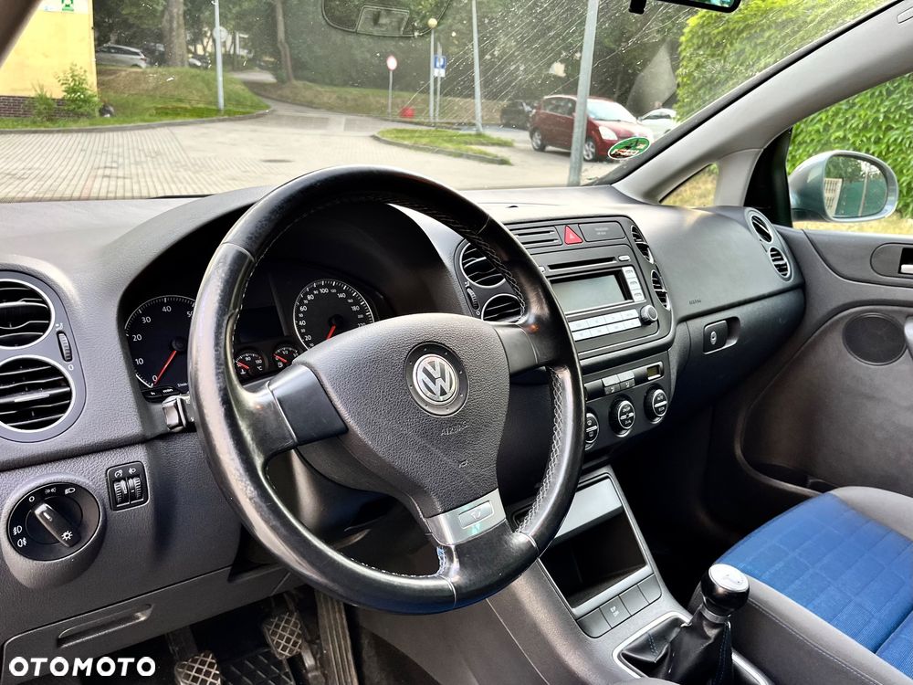 Volkswagen Golf Plus 1.6 Tour - 23