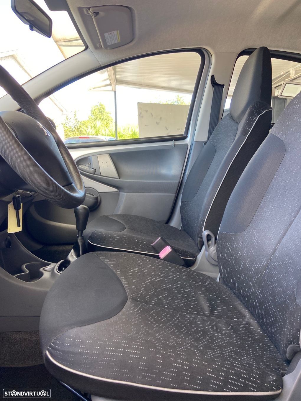 Peugeot 107 1.0 Trendy - 17