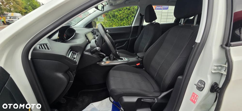 Peugeot 308 BlueHDi FAP 150 Stop & Start Allure - 25