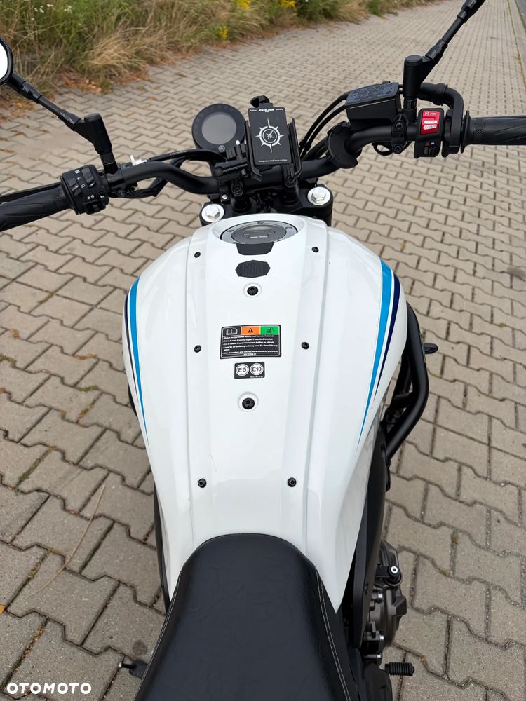 Yamaha XSR - 14