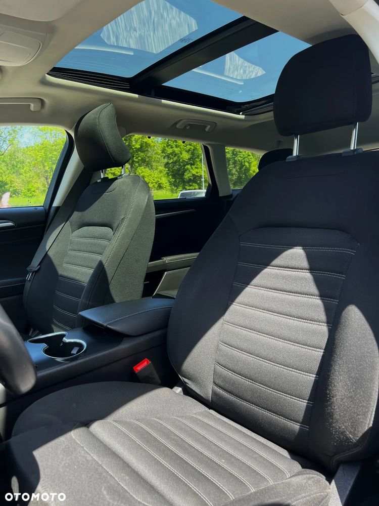 Ford Mondeo - 10