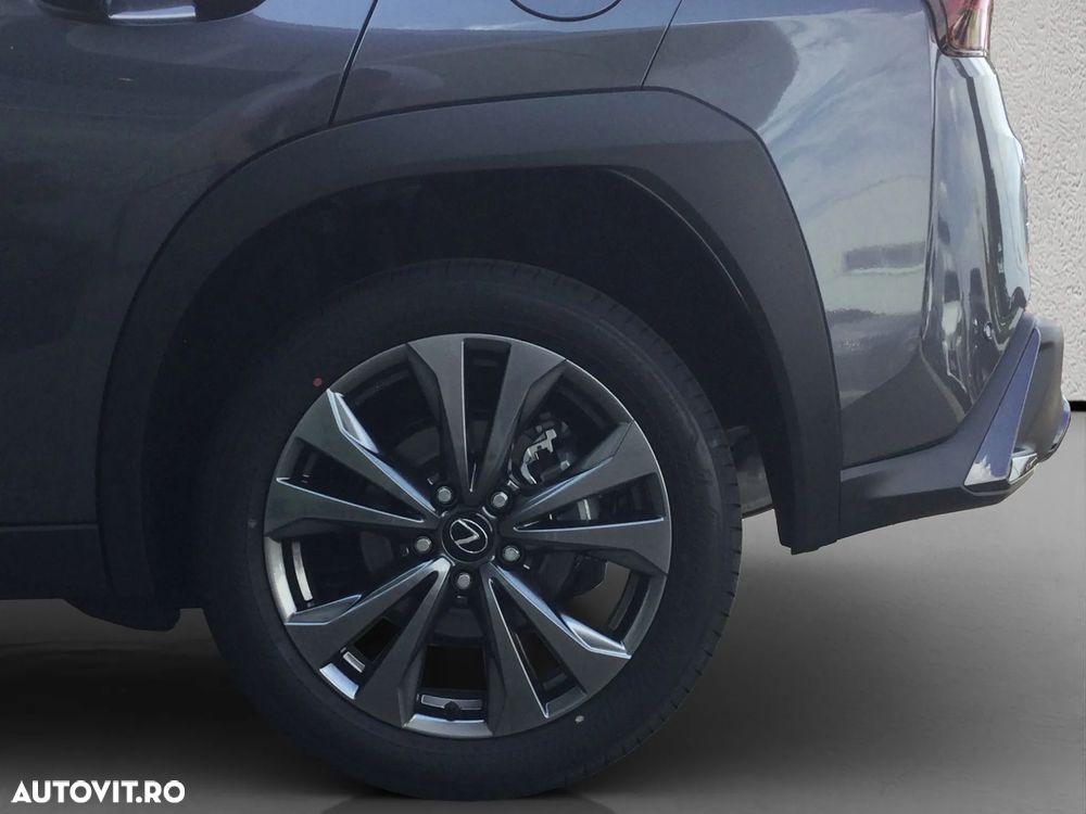 Lexus UX 300h FWD CVT HEV F Sport Design - 19