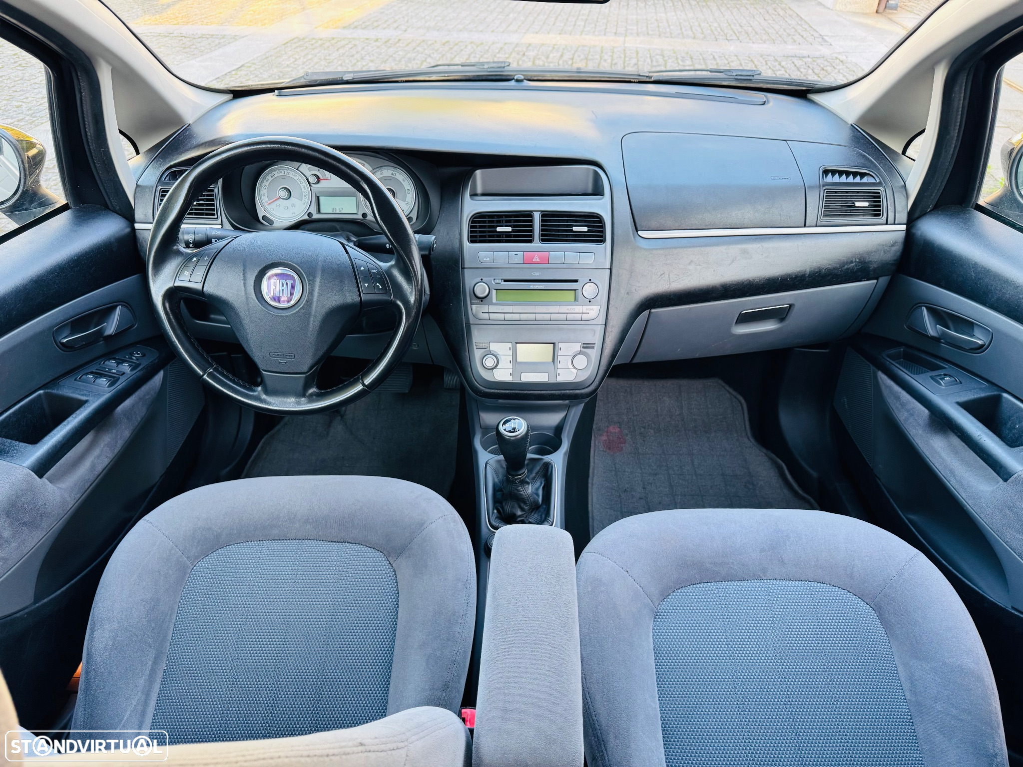 Fiat Linea 1.3 M-Jet Emotion Dualogic - 8