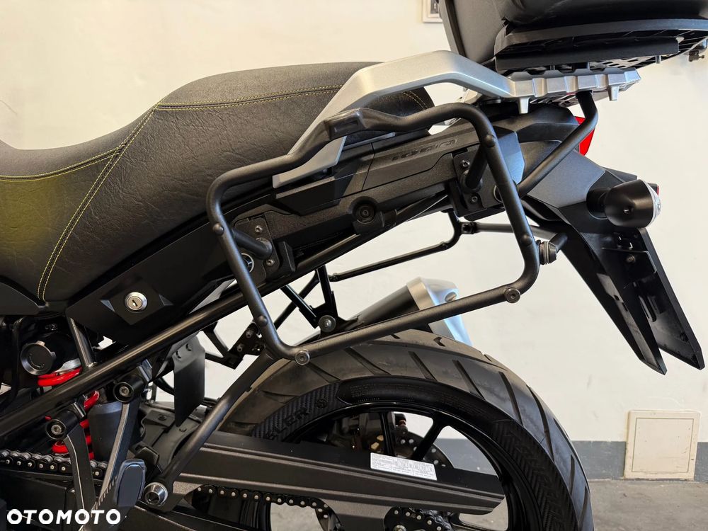 Suzuki V-STROM - 29