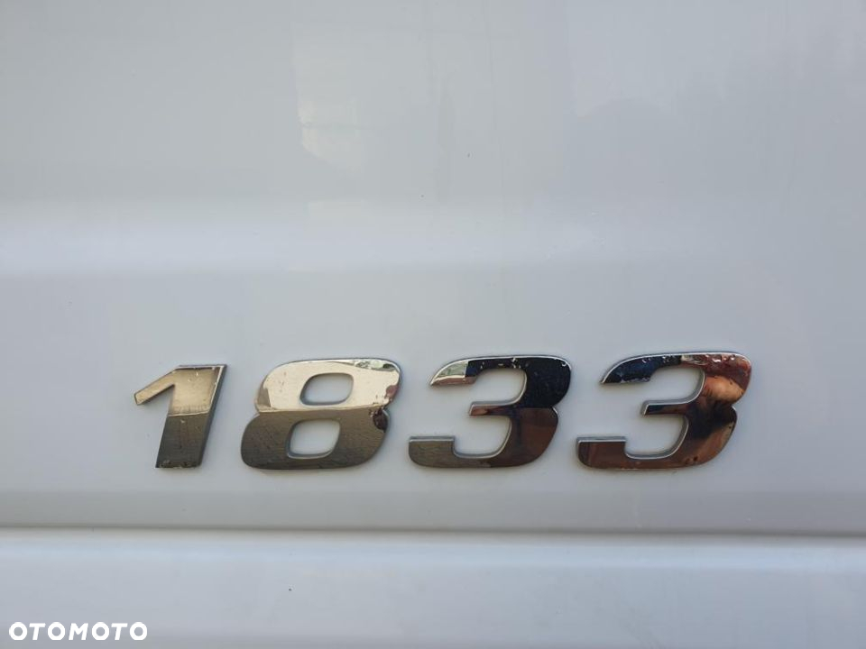 Mercedes-Benz axor - 12