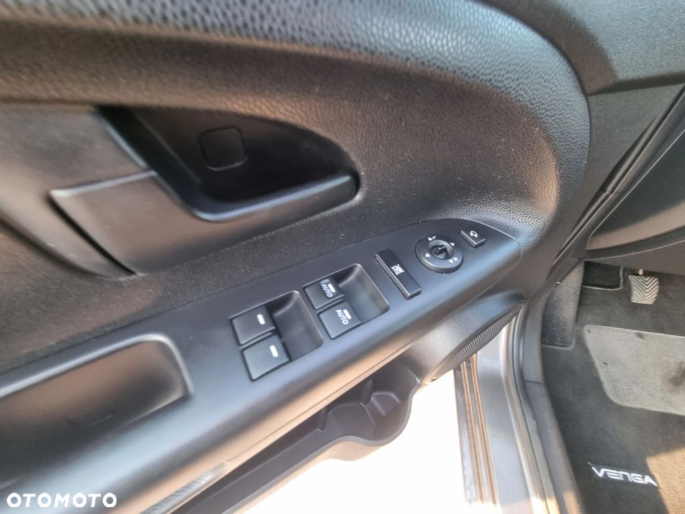 Kia Venga 1.4 CVVT Dream Team Edition - 18