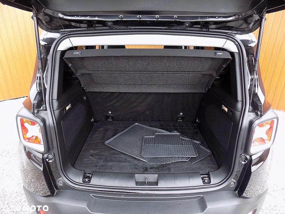 Jeep Renegade 1.6 MultiJet Limited - 22