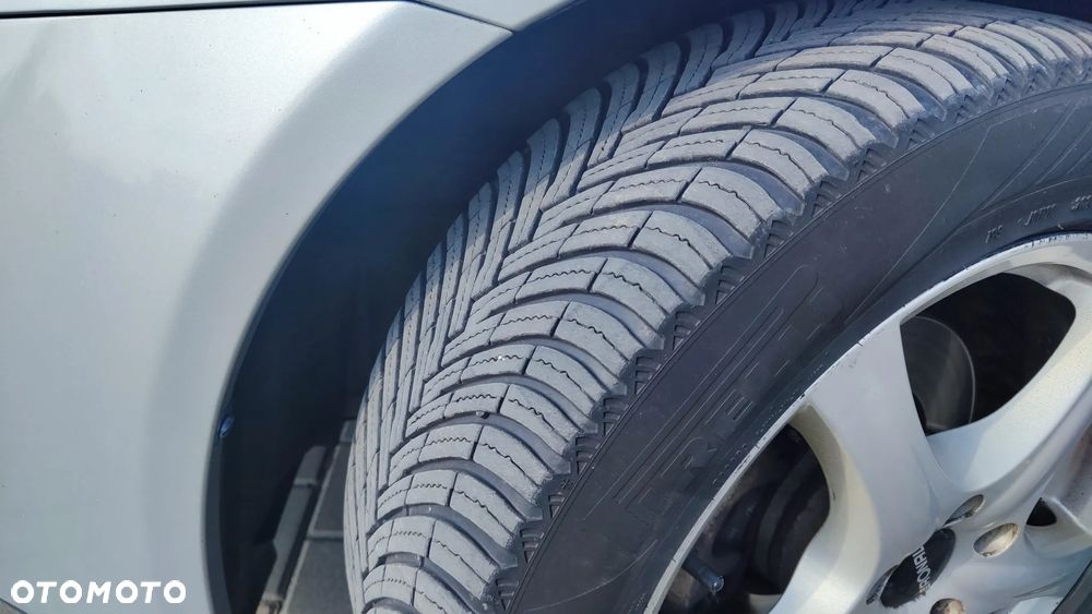 Toyota Avensis 2.0 D-4D Sol - 29