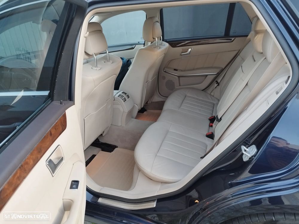 Mercedes-Benz E 220 T CDI Avantgarde - 11