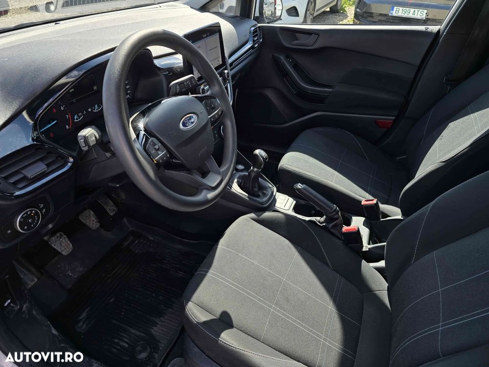 Ford Fiesta - 9