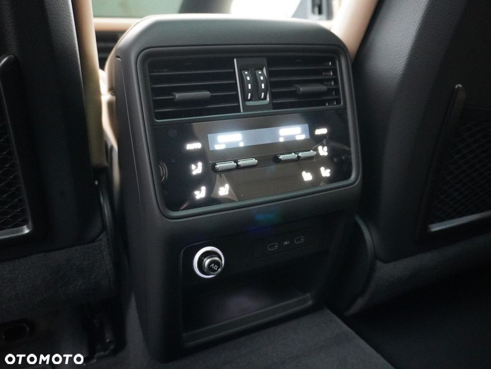 Porsche Cayenne Black Edition - 33