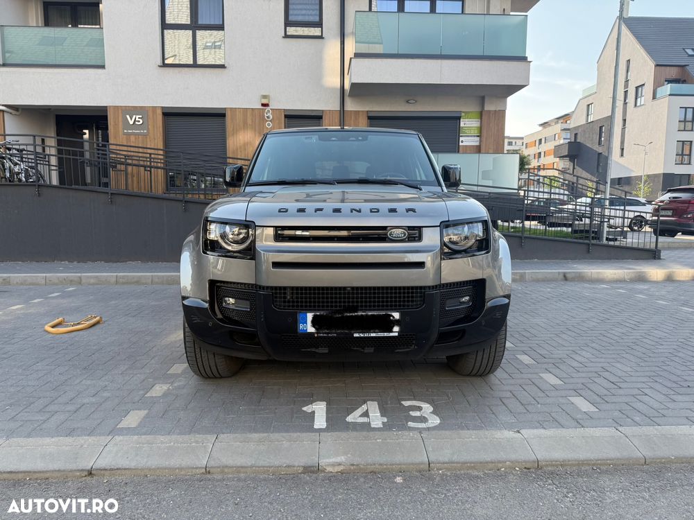 Land Rover Defender - 3